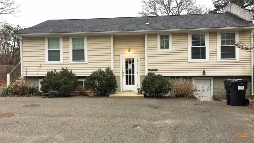 office building for sale in south yarmouth