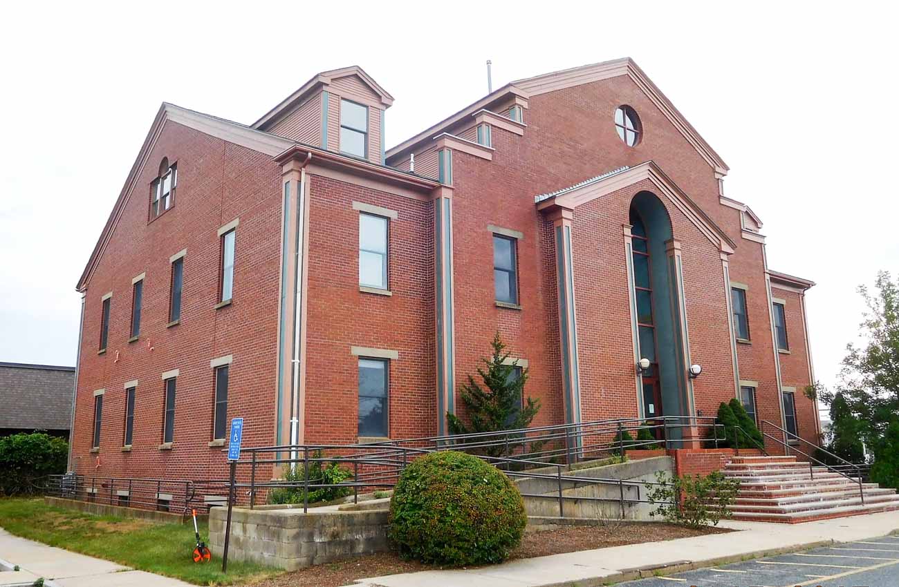 259 North St, Hyannis, MA 02601 Office Space on 2 Floors for Lease