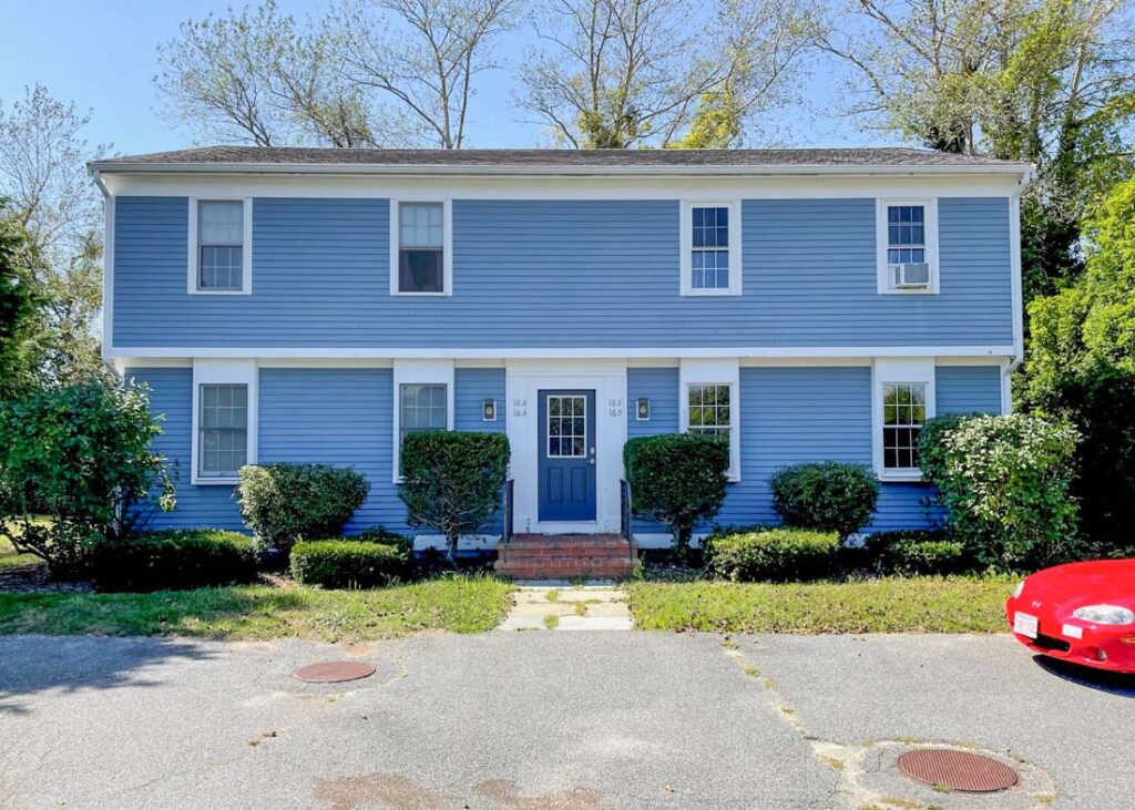 16 Village Landing, Unit B, Chatham, MA