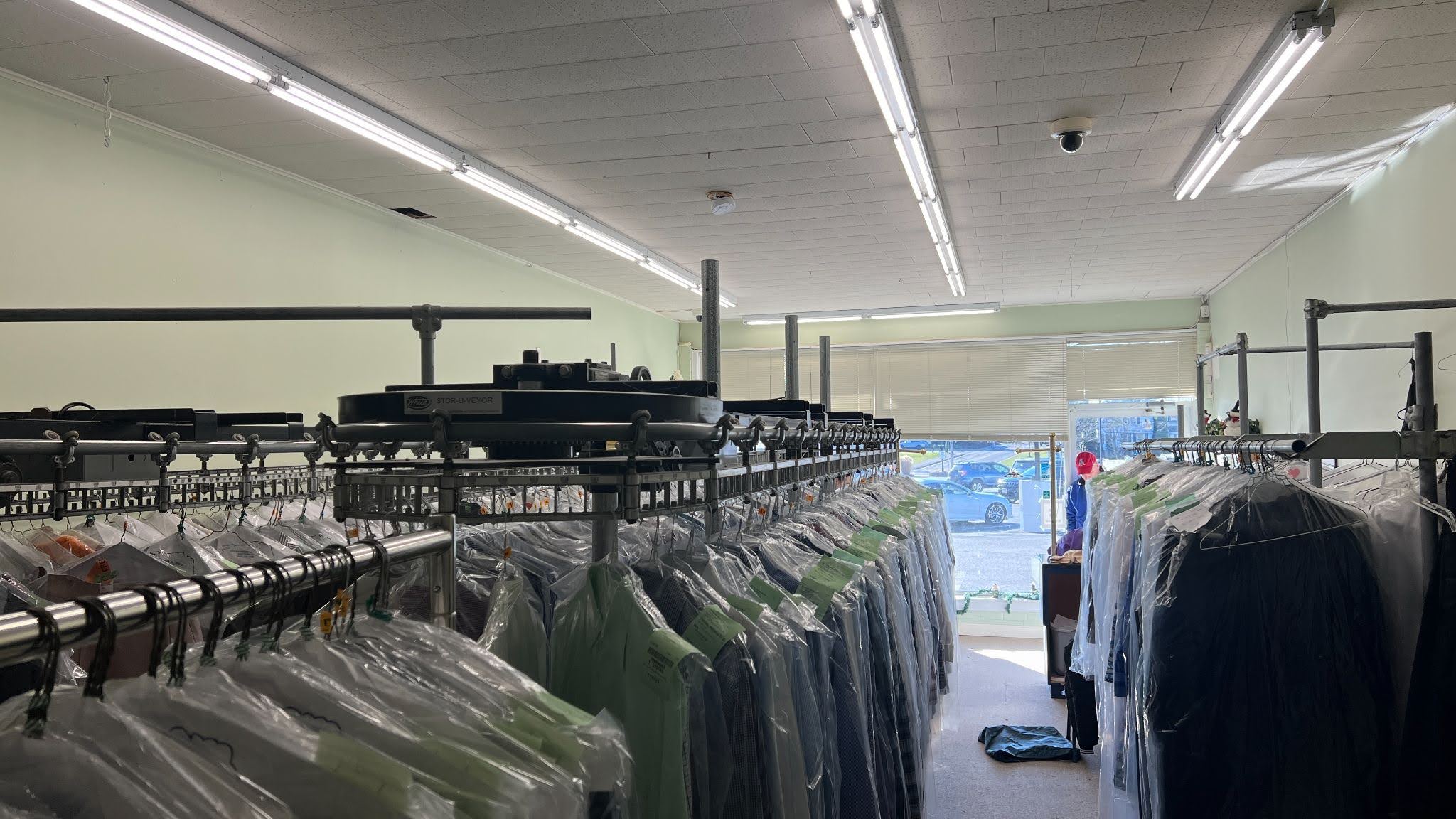 Osterville Dry Cleaner Space is Available for Lease