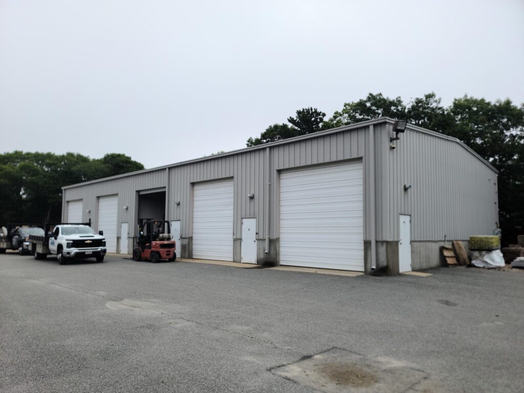 Business Bay for Lease in Hyannis