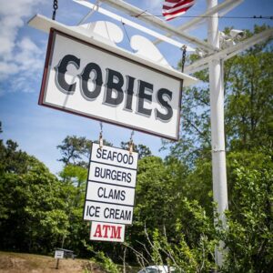 cobies-gallery-2018-40-687x1030 cobies-gallery-2018-40-687x1030